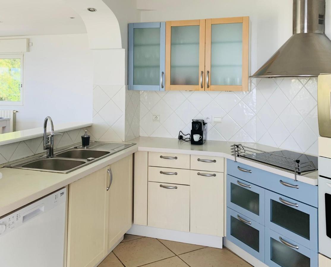 Maison avec vue panoramique Cavalaire-sur-Mer Extérieur photo